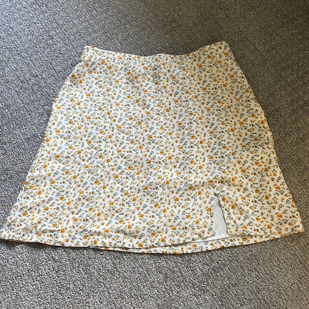Floral Hollister skirt